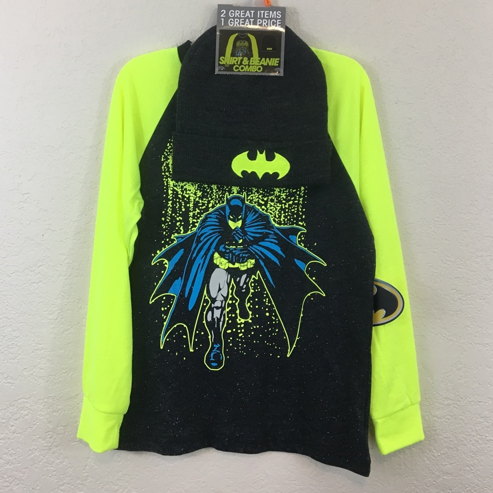 Batman T-Shirt and Beanie Combo